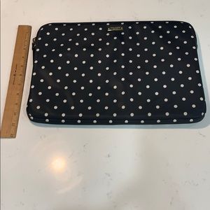 Sheek kate spade lap top bag. Will go fast!